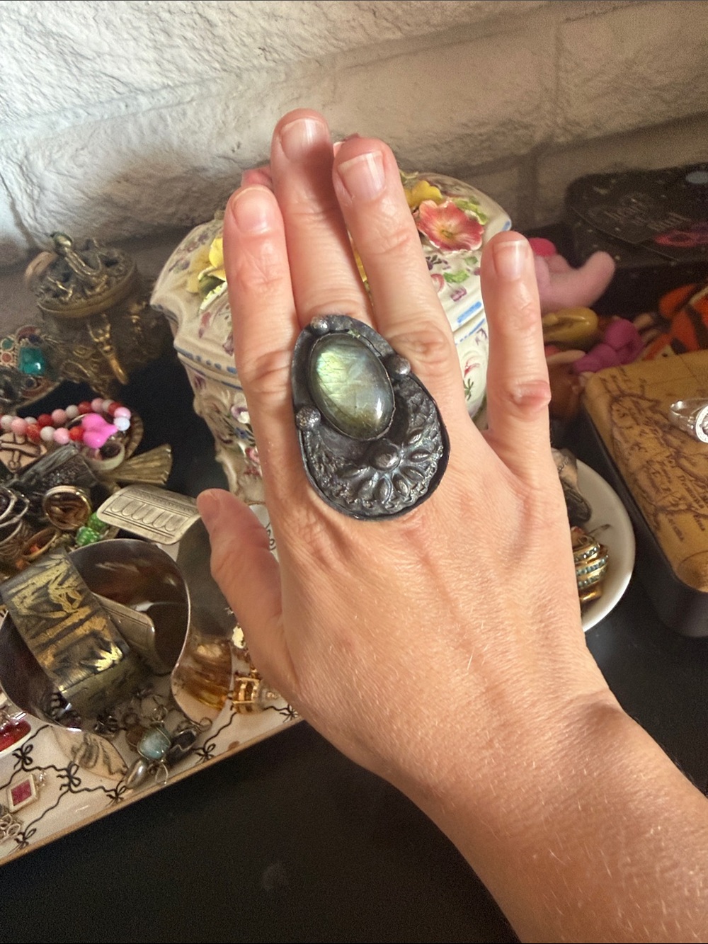 ring - Picture 3 of 3